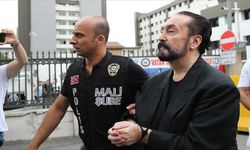 Adnan Oktar Van’dan mahkemeye bağlandı