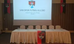 Vanspor'da Kongre Başladı! Yeni Başkan Kim Olacak? İşte Canlı Yayın Linki...