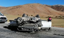 Tatvan-Hizan Yolunda Kaza: 1 Ölü 4 Yaralı