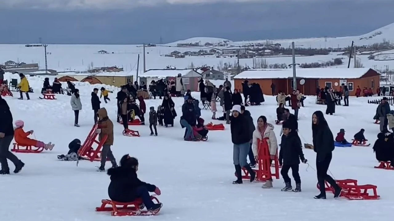 Kayak Severler Abali Kayak Merkezinde Bulustu