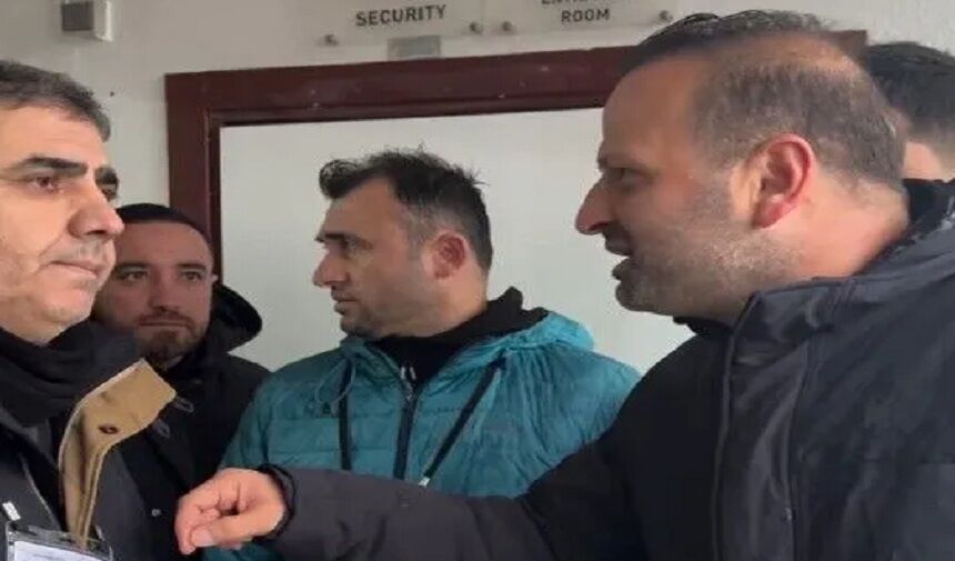 Vanspor Başkanı ve Teknik Hocadan Hakeme Tepki!