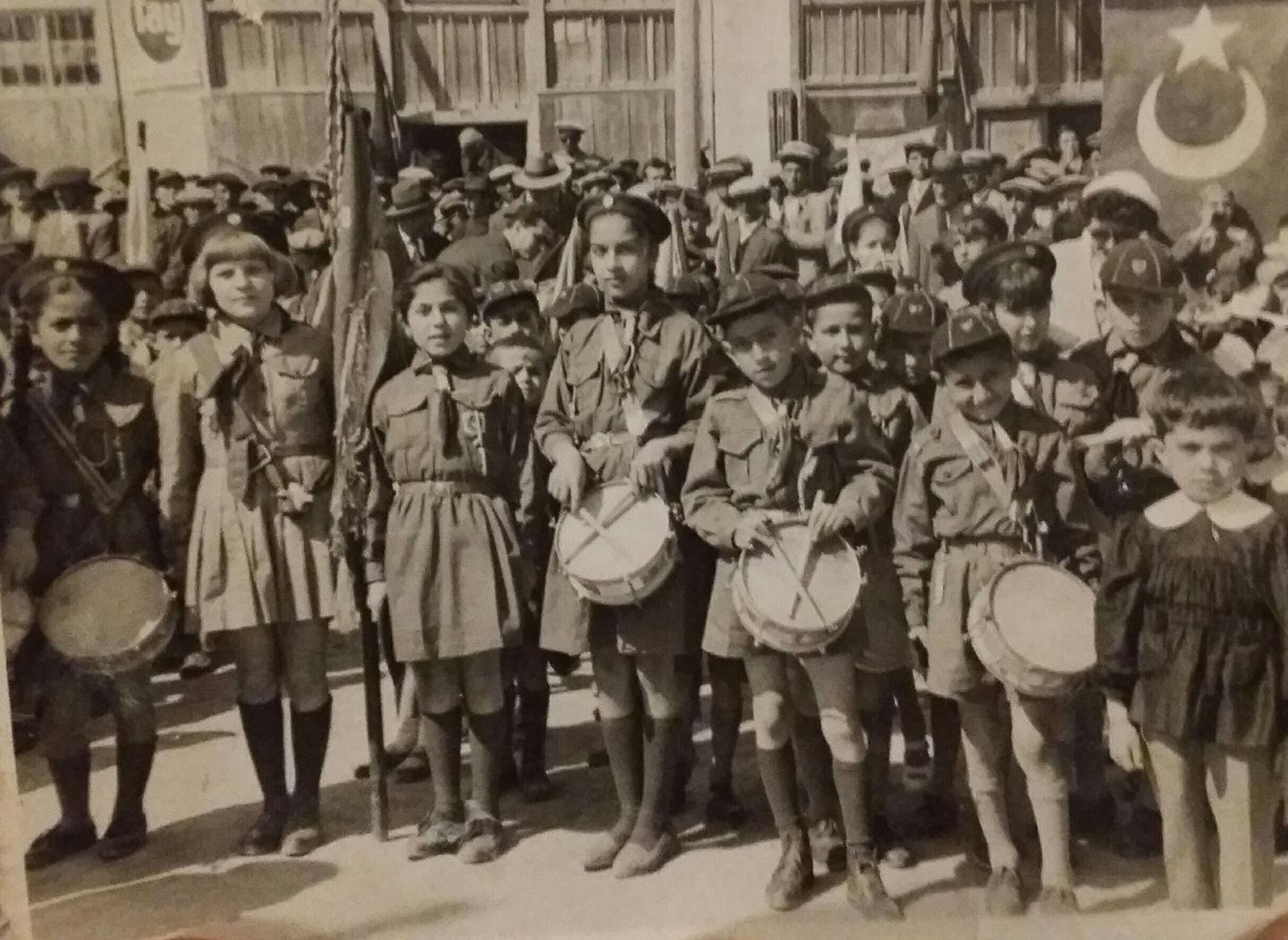 Van Eski Siyah Beyaz 23 Nisan Bayram Kutlmaması Fotoğrafları (1)