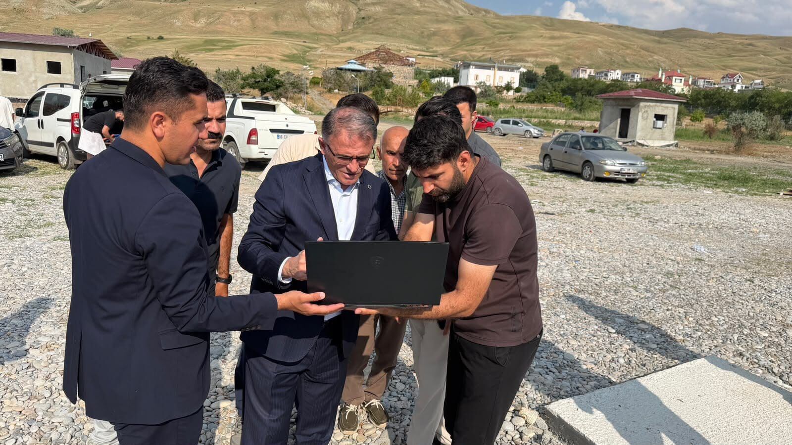Vangölü Halk Plajı Nerede Adresleri (1)