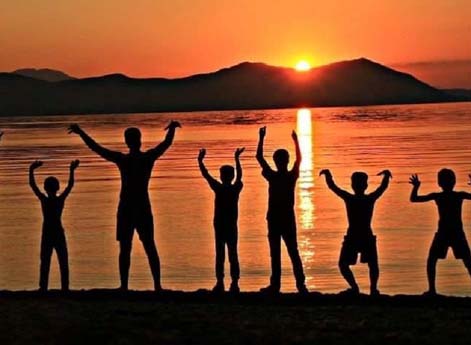 Van’ın Saklı Cenneti Sokakta Çalışan Çocukları Ağırladı